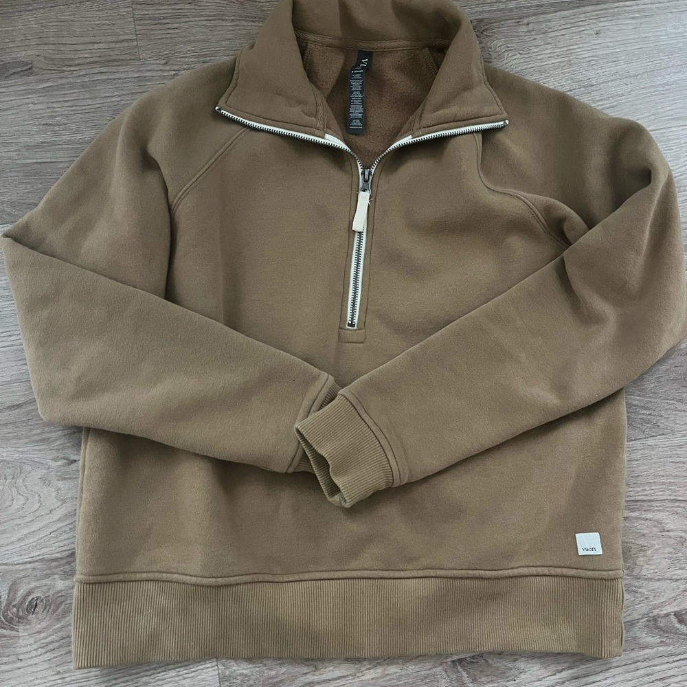 Vuori half zip pullover XS